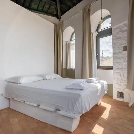 Torre Subrosa, Vasca In Cromoterapia Oda ve Kahvaltı Viterbo