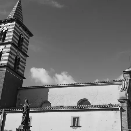 Torre Subrosa, Vasca In Cromoterapia * Viterbo