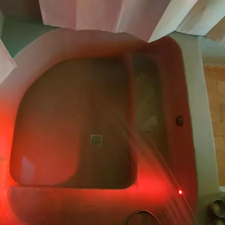 Torre Subrosa, Vasca In Cromoterapia Lägenhet